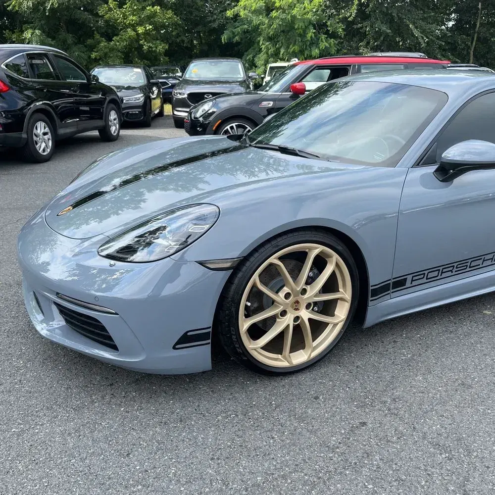 2024 Porsche 718 Cayman Base