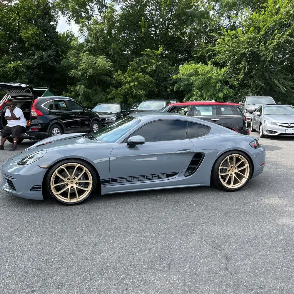 2024 Porsche 718 Cayman Base