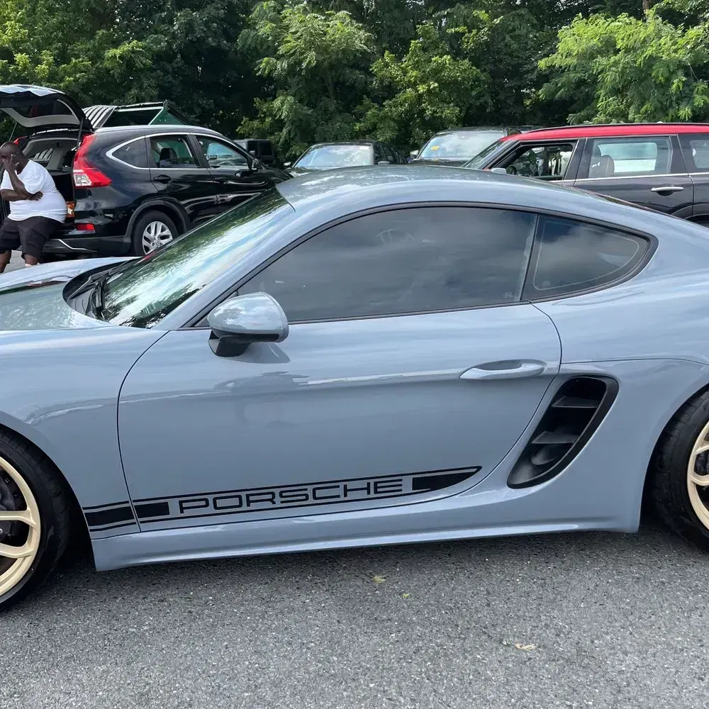 2024 Porsche 718 Cayman Base