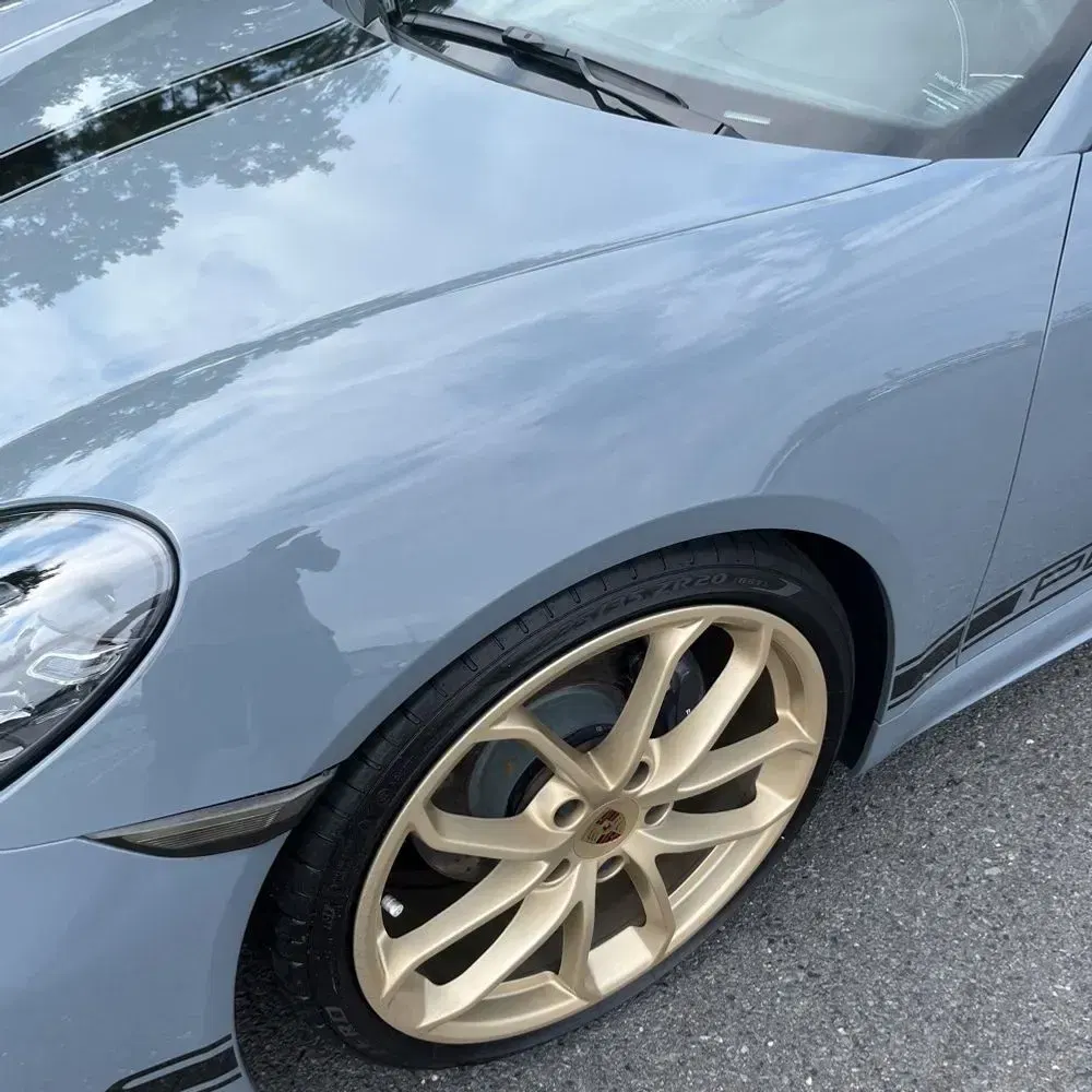 2024 Porsche 718 Cayman Base