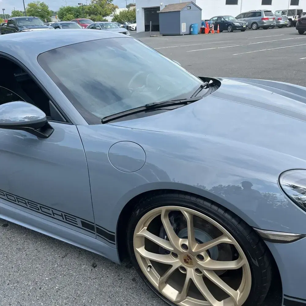 2024 Porsche 718 Cayman Base