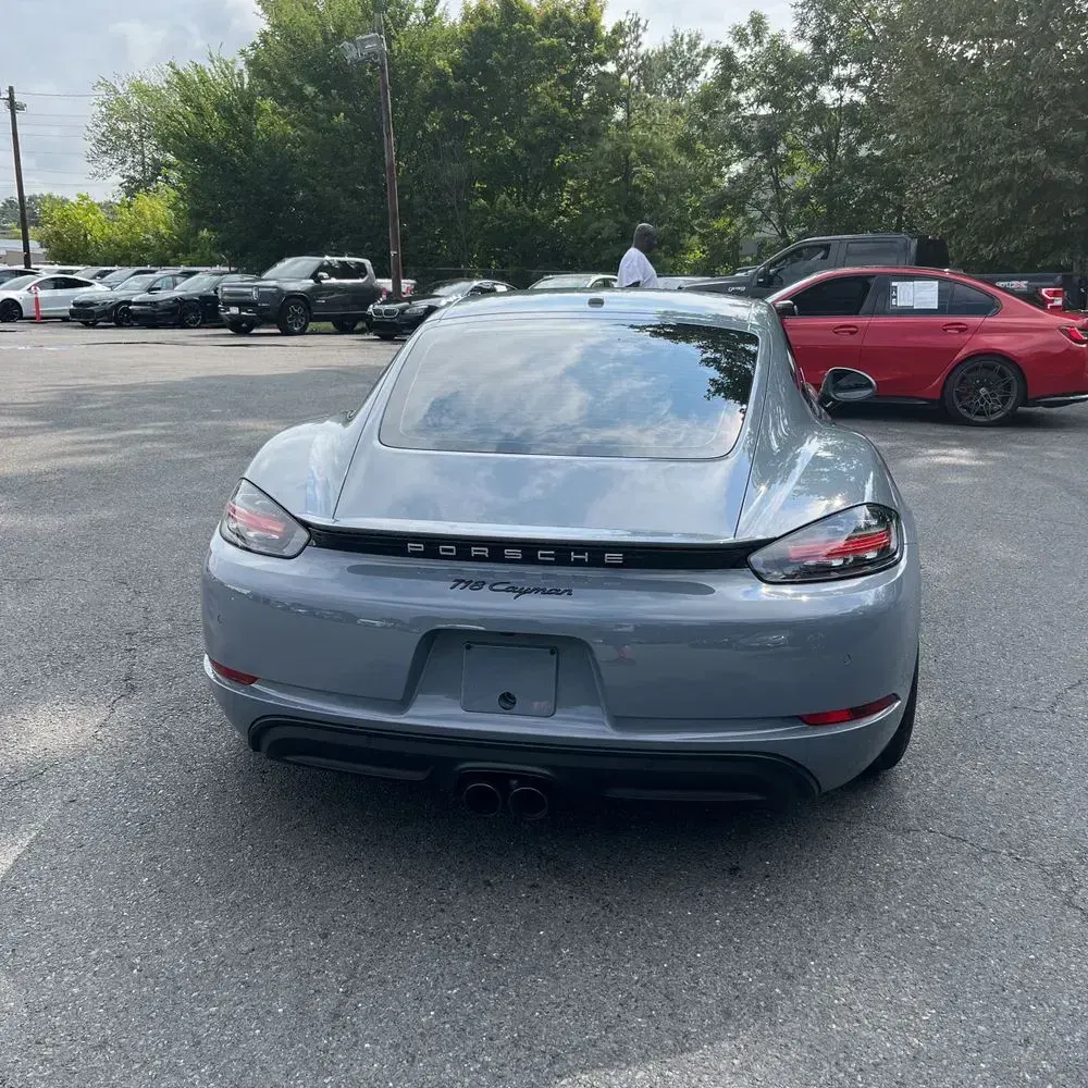 2024 Porsche 718 Cayman Base