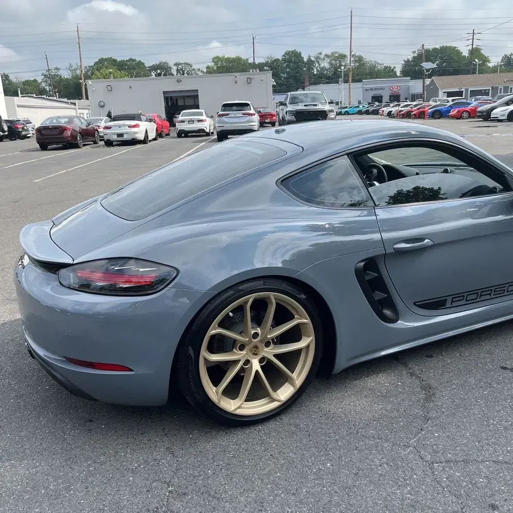2024 Porsche 718 Cayman Base