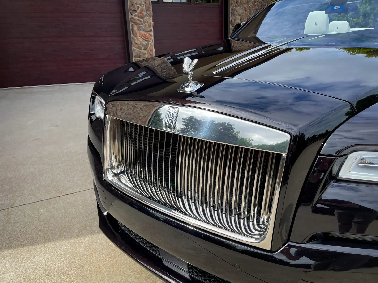 2018 Rolls-Royce Dawn Inspired by Music