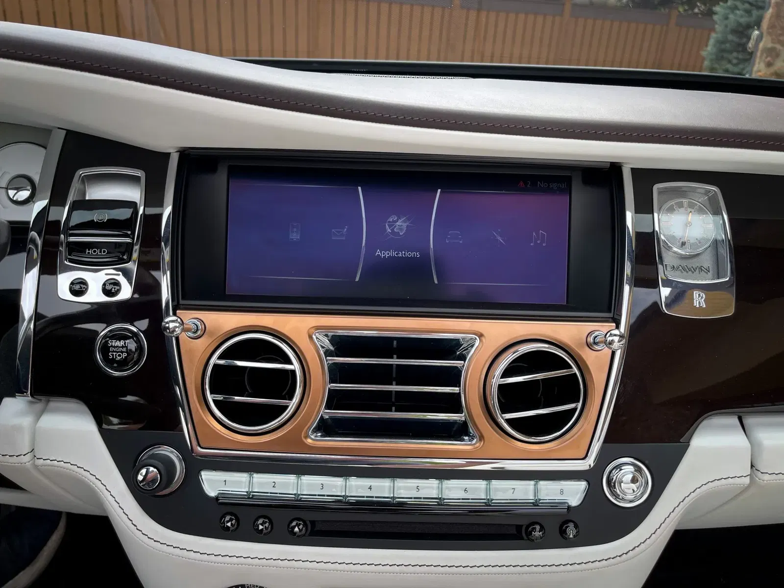 2018 Rolls-Royce Dawn Inspired by Music