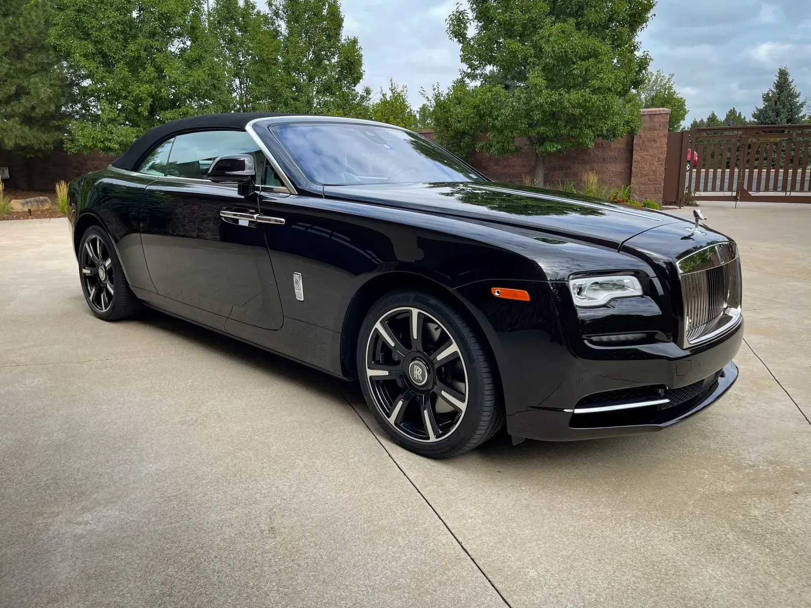 2018 Rolls-Royce Dawn Inspired by Music