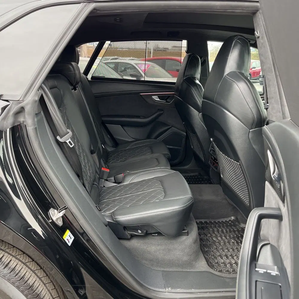 2023 Audi SQ8 Prestige