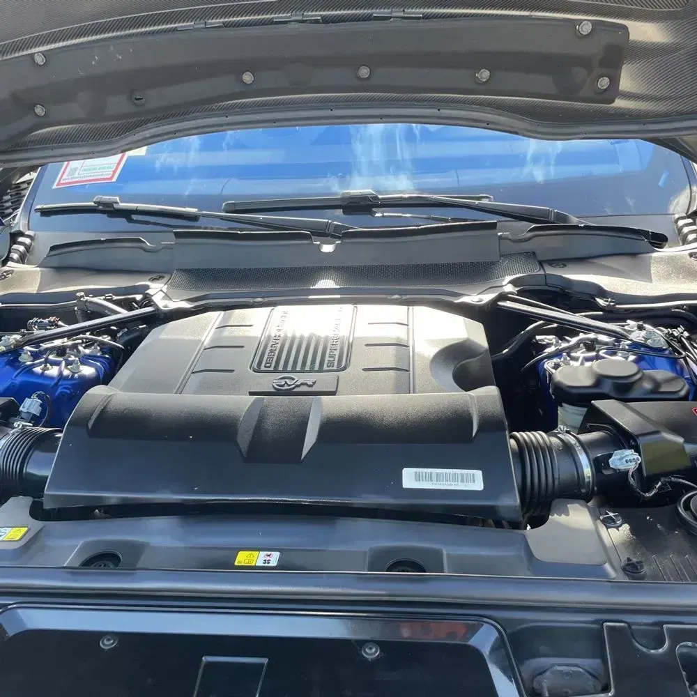 2020 Land Rover Range Rover Sport SVR