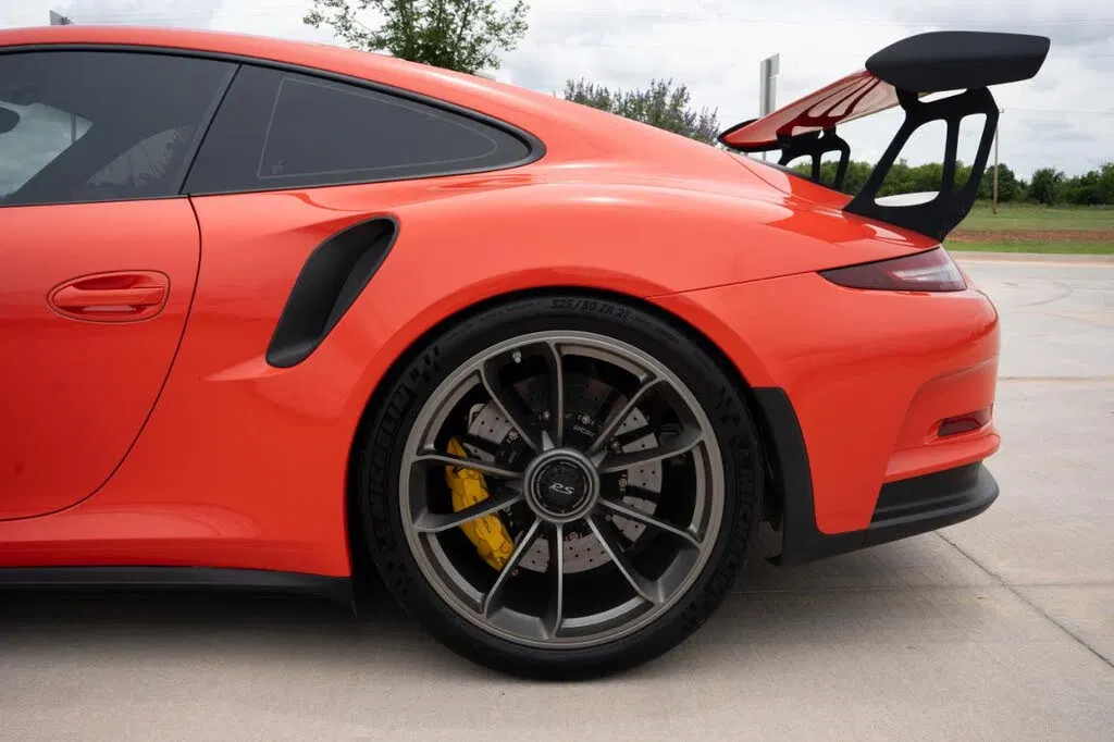 2016 Porsche 911 GT3 RS Coupe RWD