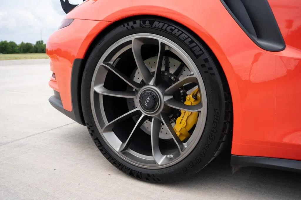 2016 Porsche 911 GT3 RS Coupe RWD