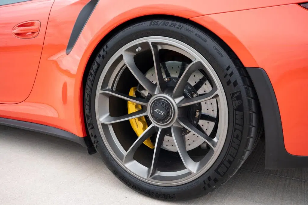 2016 Porsche 911 GT3 RS Coupe RWD