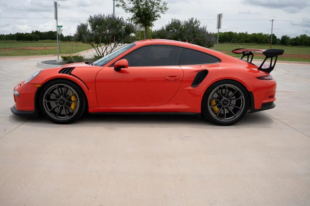 2016 Porsche 911 GT3 RS Coupe RWD