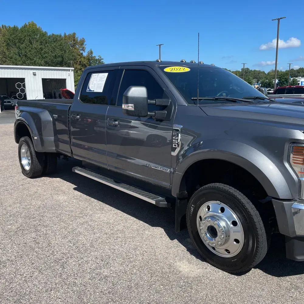 2022 Ford F-450 Super Duty Lariat