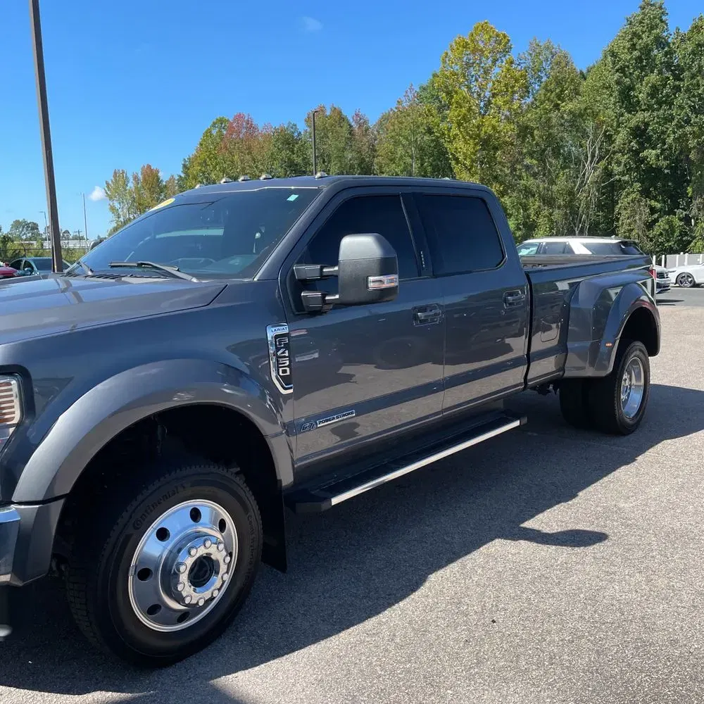 2022 Ford F-450 Super Duty Lariat