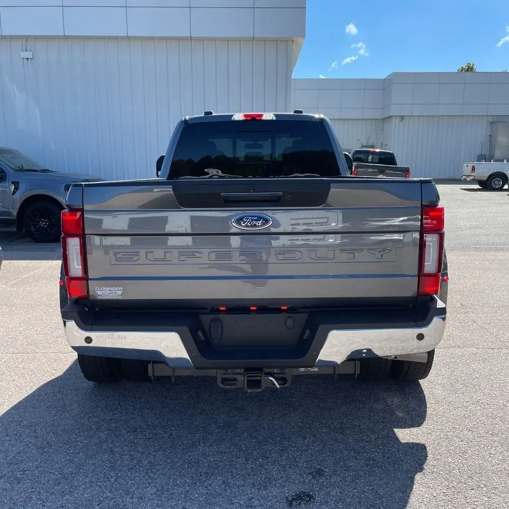 2022 Ford F-450 Super Duty Lariat