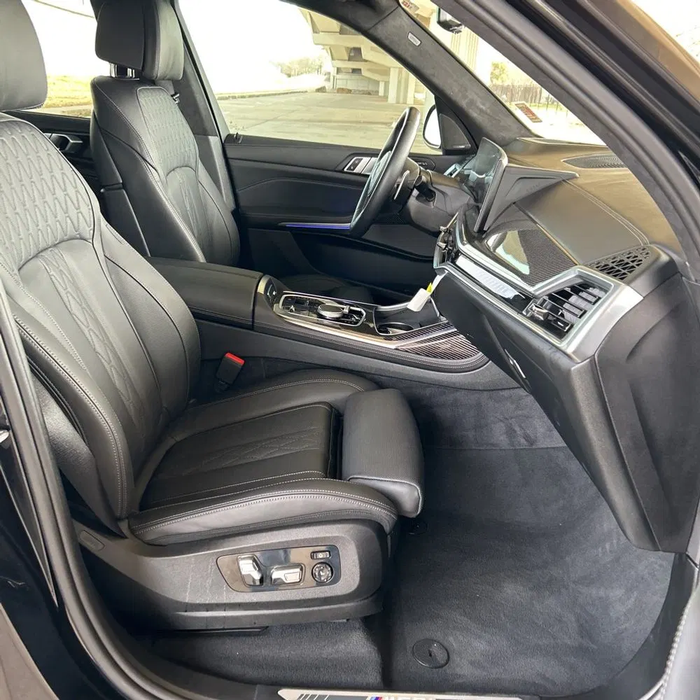 2024 BMW X7 M60i