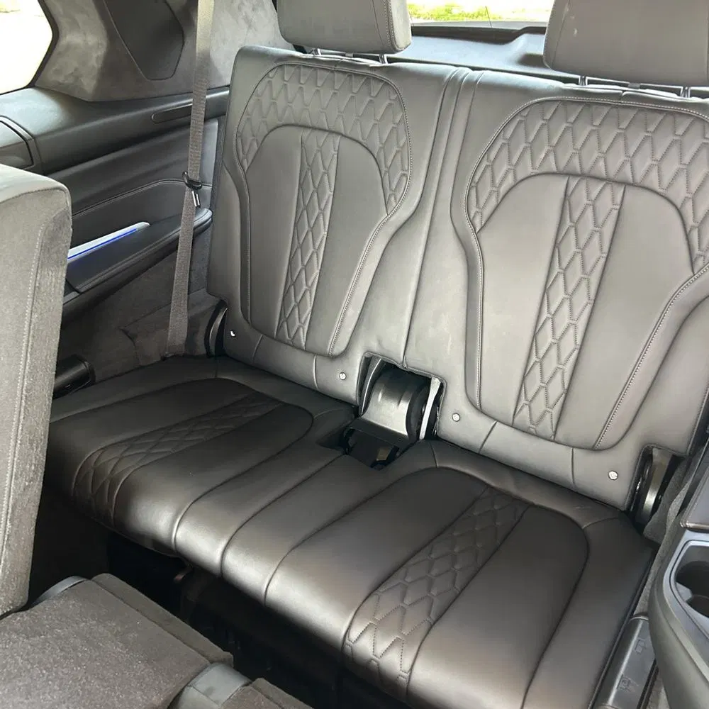 2024 BMW X7 M60i
