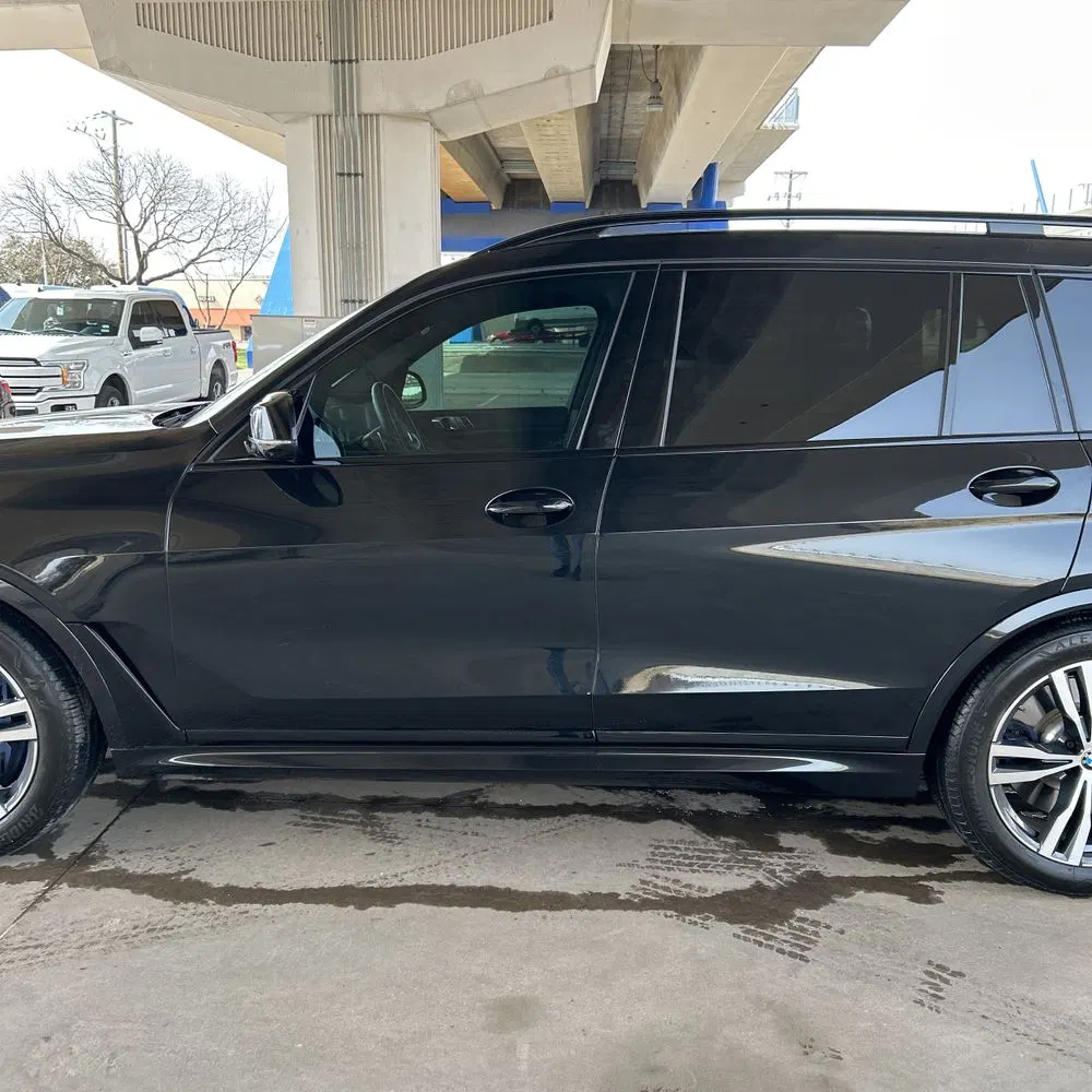 2024 BMW X7 M60i