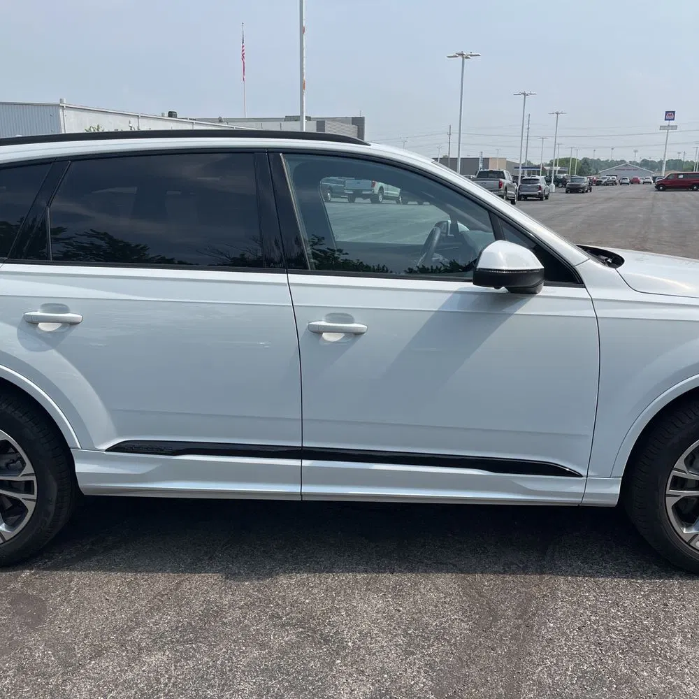 2025 Audi Q7 Premium Plus 45