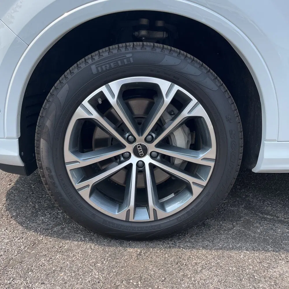 2025 Audi Q7 Premium Plus 45