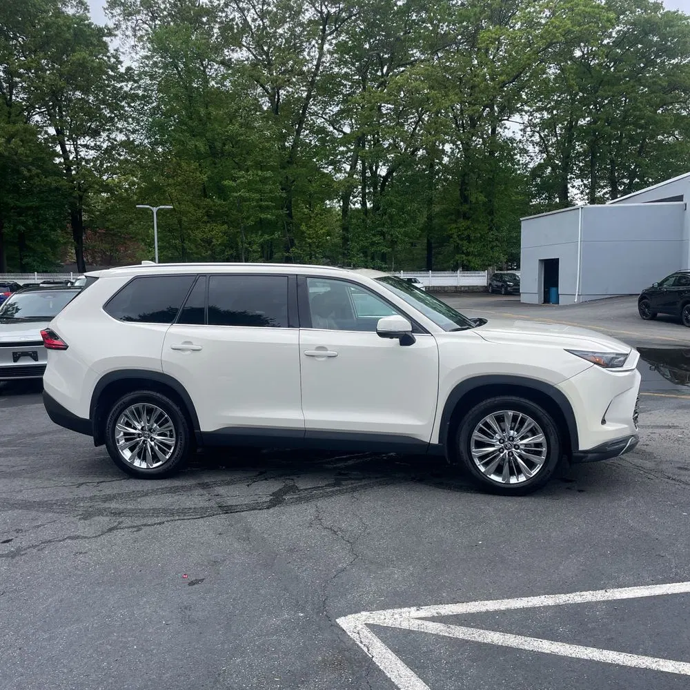 2024 Toyota Grand Highlander Platinum