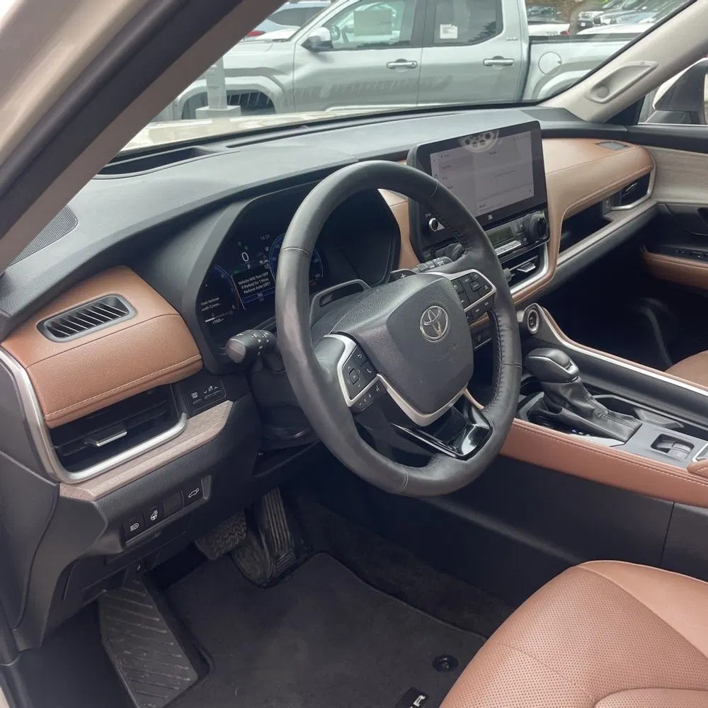 2024 Toyota Grand Highlander Platinum