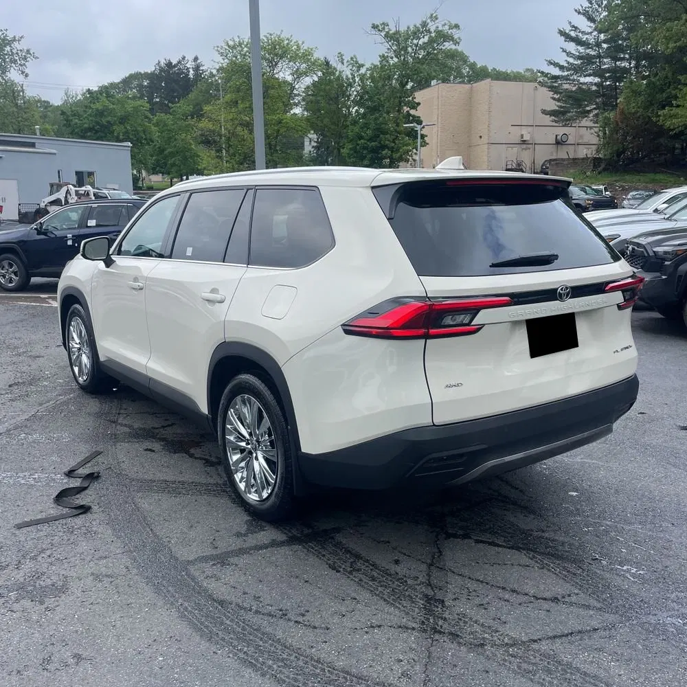 2024 Toyota Grand Highlander Platinum