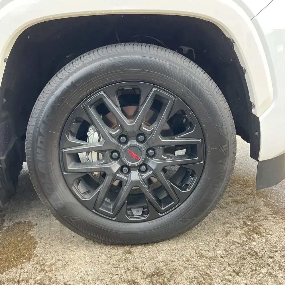 2024 Toyota Sequoia SR5