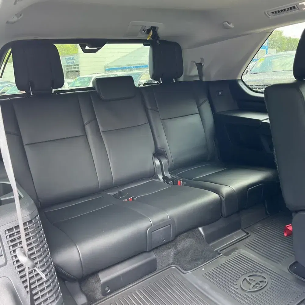 2024 Toyota Sequoia SR5