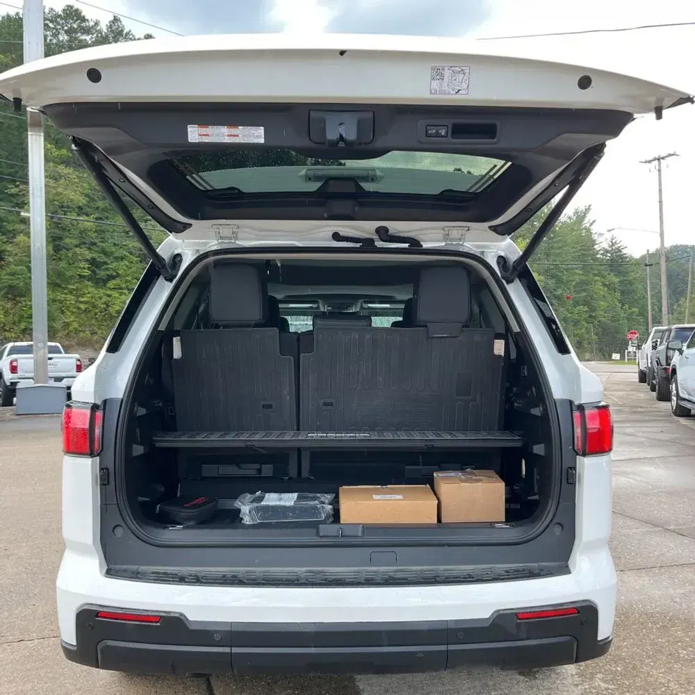 2024 Toyota Sequoia SR5