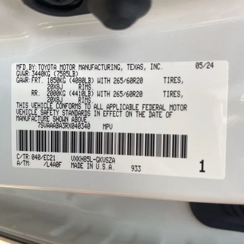 2024 Toyota Sequoia SR5