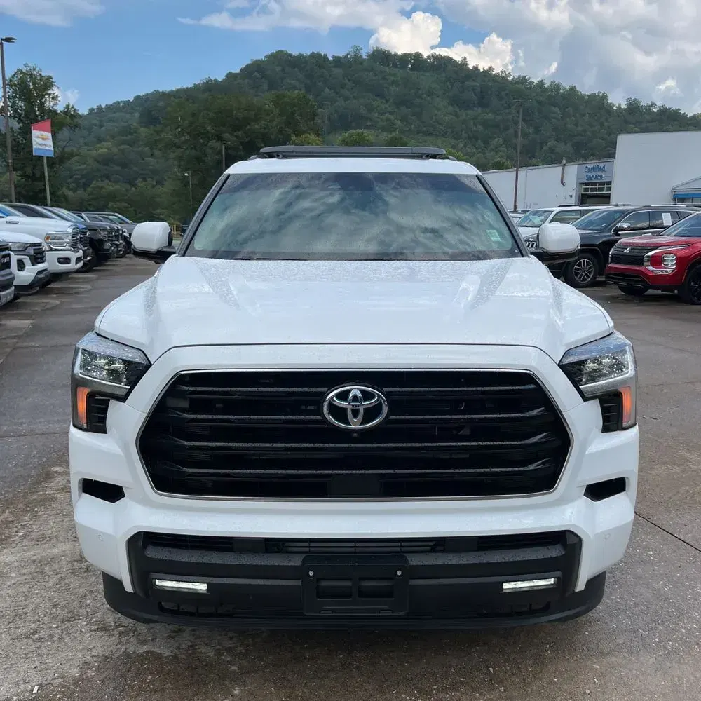2024 Toyota Sequoia SR5