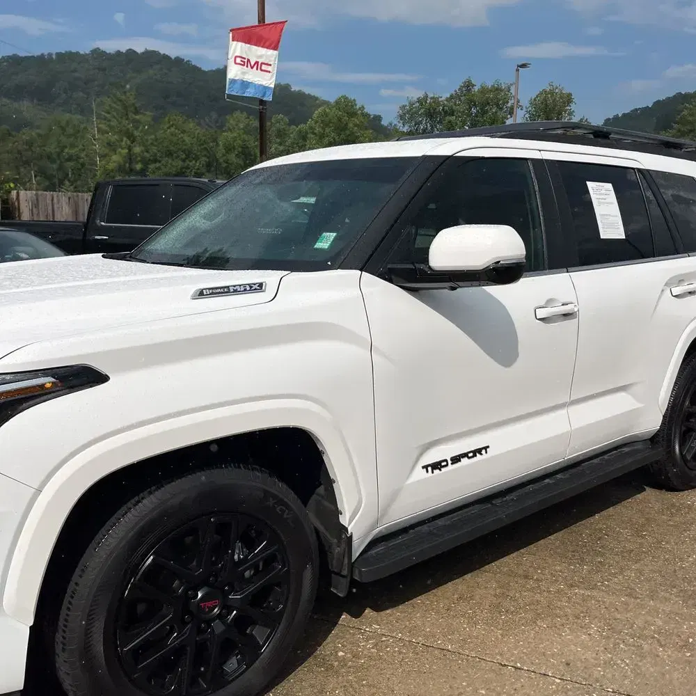 2024 Toyota Sequoia SR5