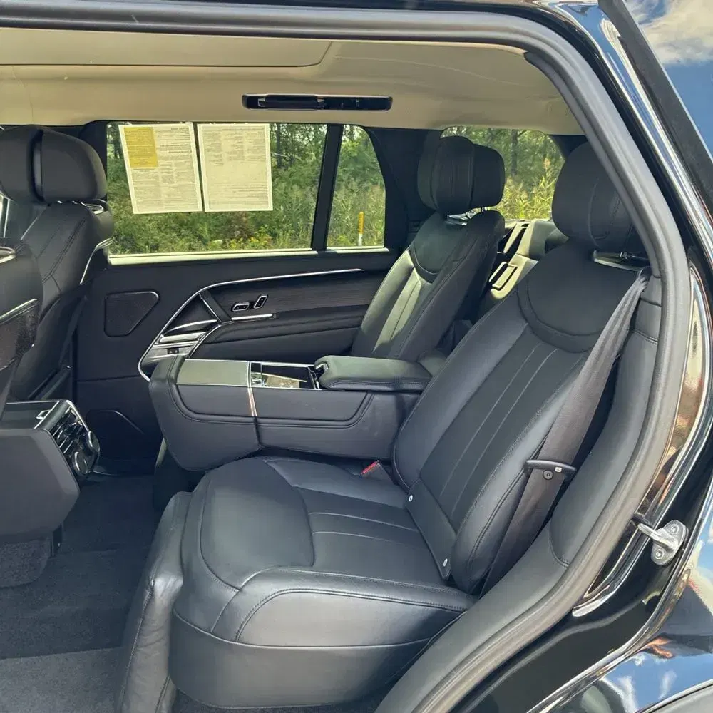 2023 Land Rover Range Rover P530 First Edition LWB