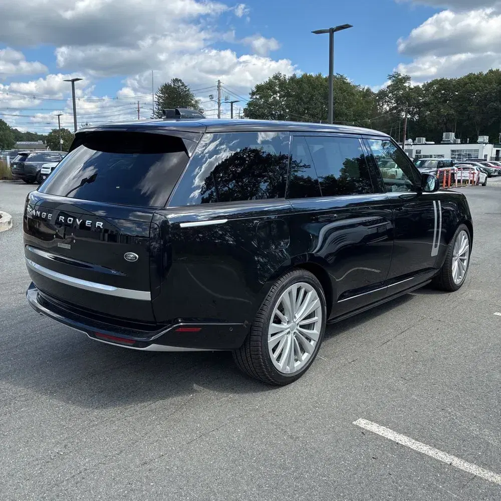 2023 Land Rover Range Rover P530 First Edition LWB