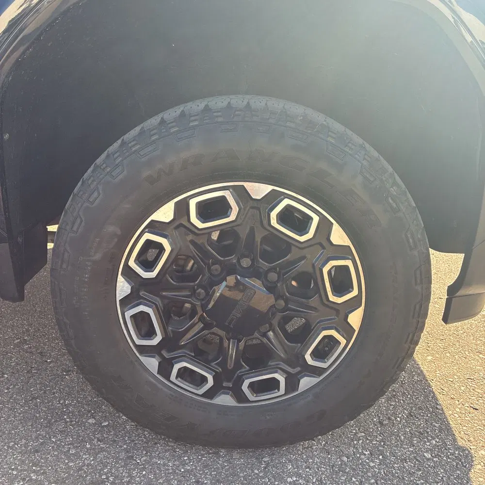 2024 GMC Sierra 3500HD Denali Ultimate