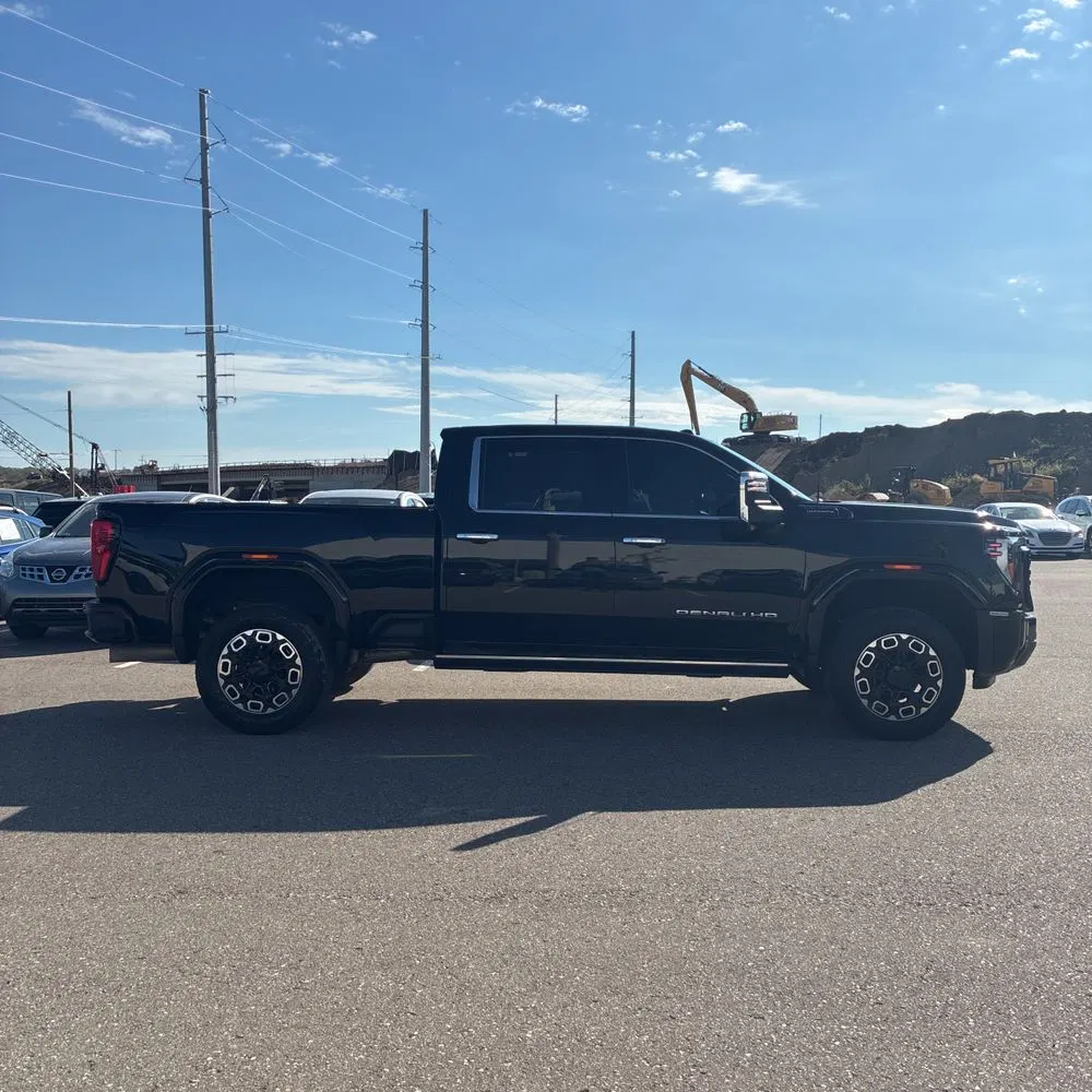 2024 GMC Sierra 3500HD Denali Ultimate