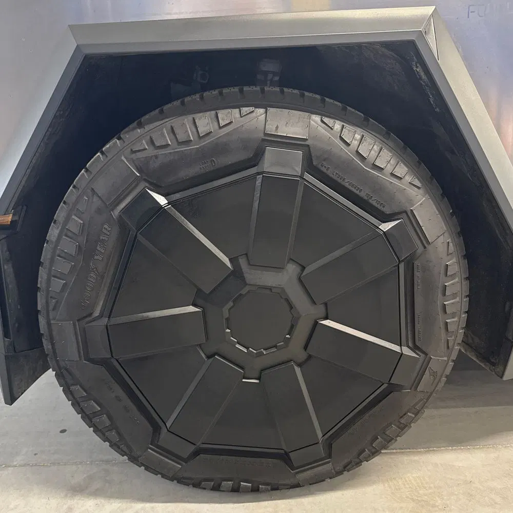 2024 Tesla Cybertruck CyberBeast