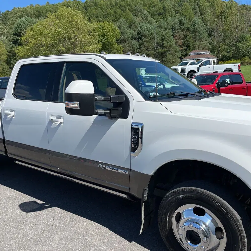 2022 Ford F-350 Super Duty Lariat