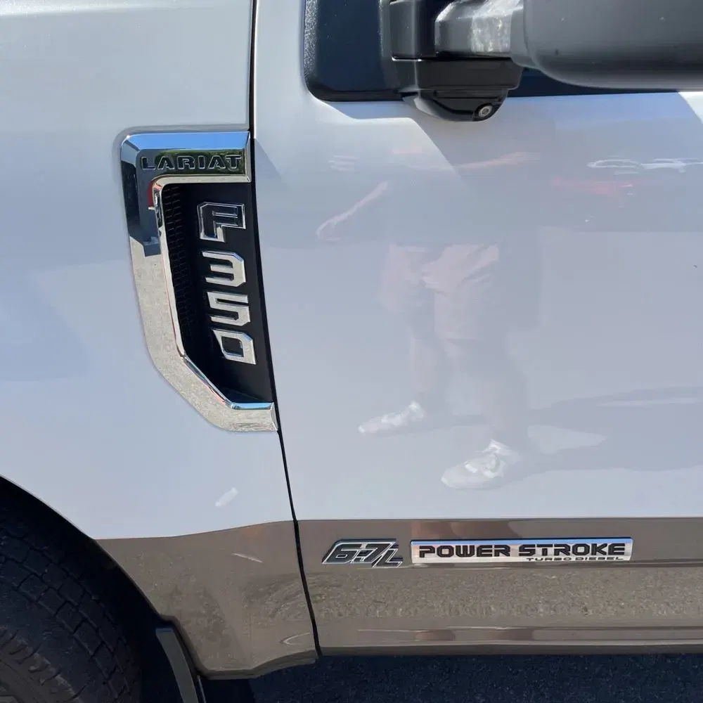 2022 Ford F-350 Super Duty Lariat