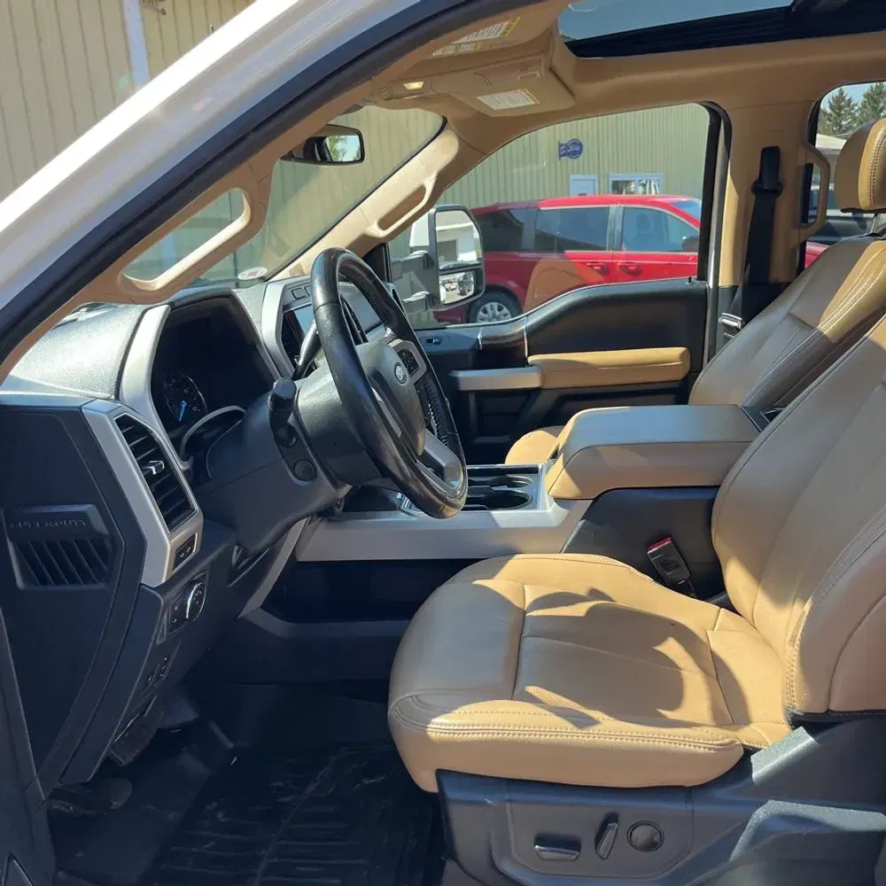 2022 Ford F-350 Super Duty Lariat