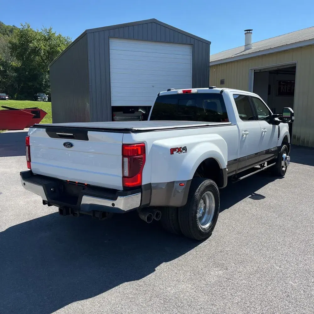 2022 Ford F-350 Super Duty Lariat