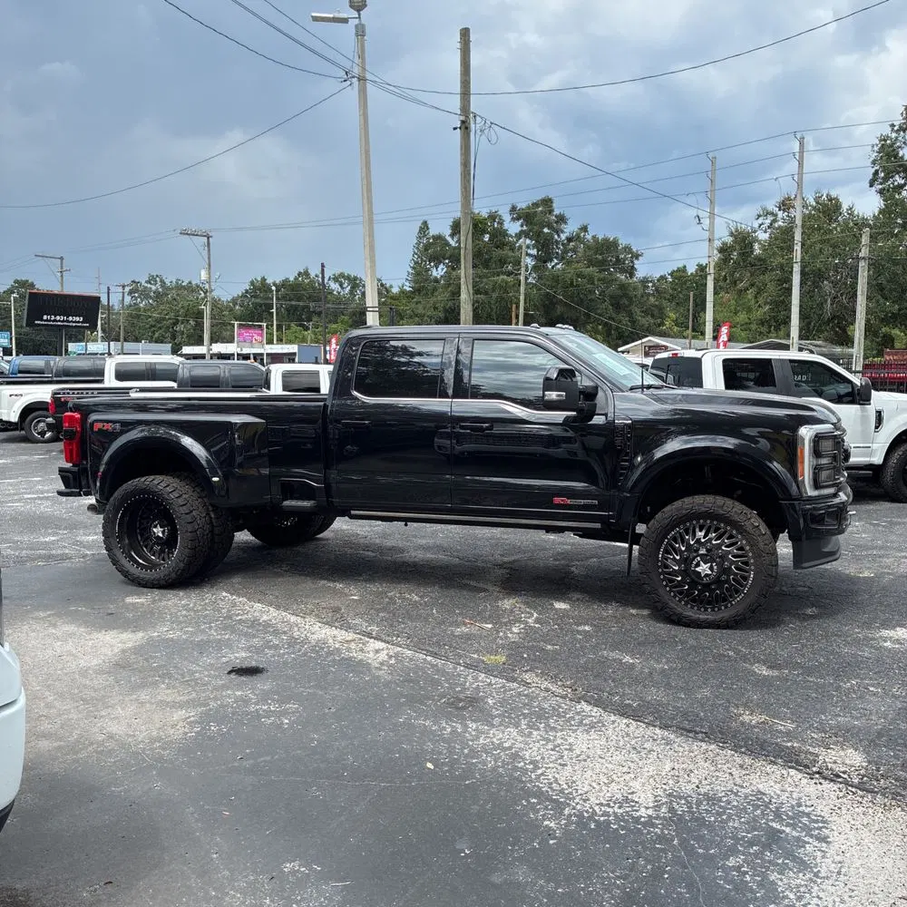 2023 Ford F450SD Platinum