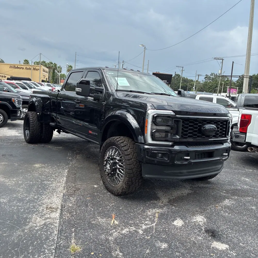 2023 Ford F450SD Platinum