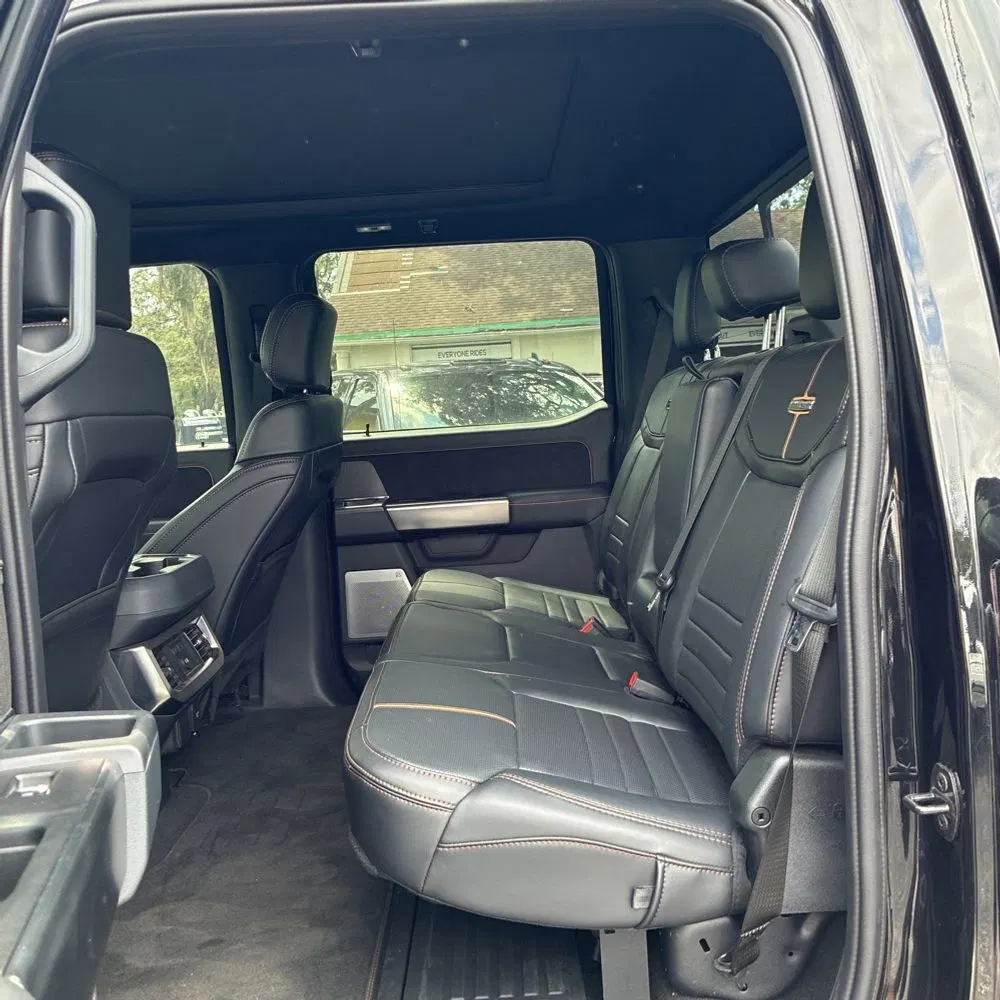 2023 Ford F450SD Platinum