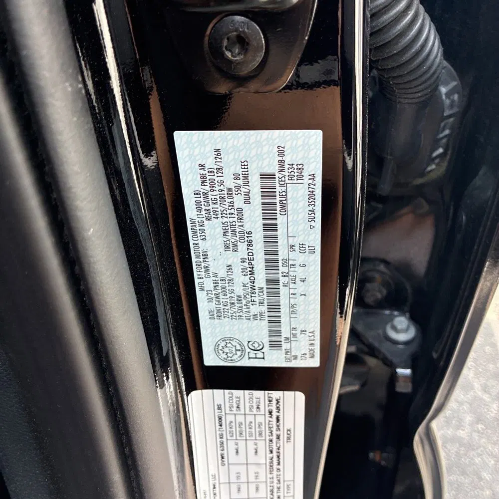 2023 Ford F450SD Platinum