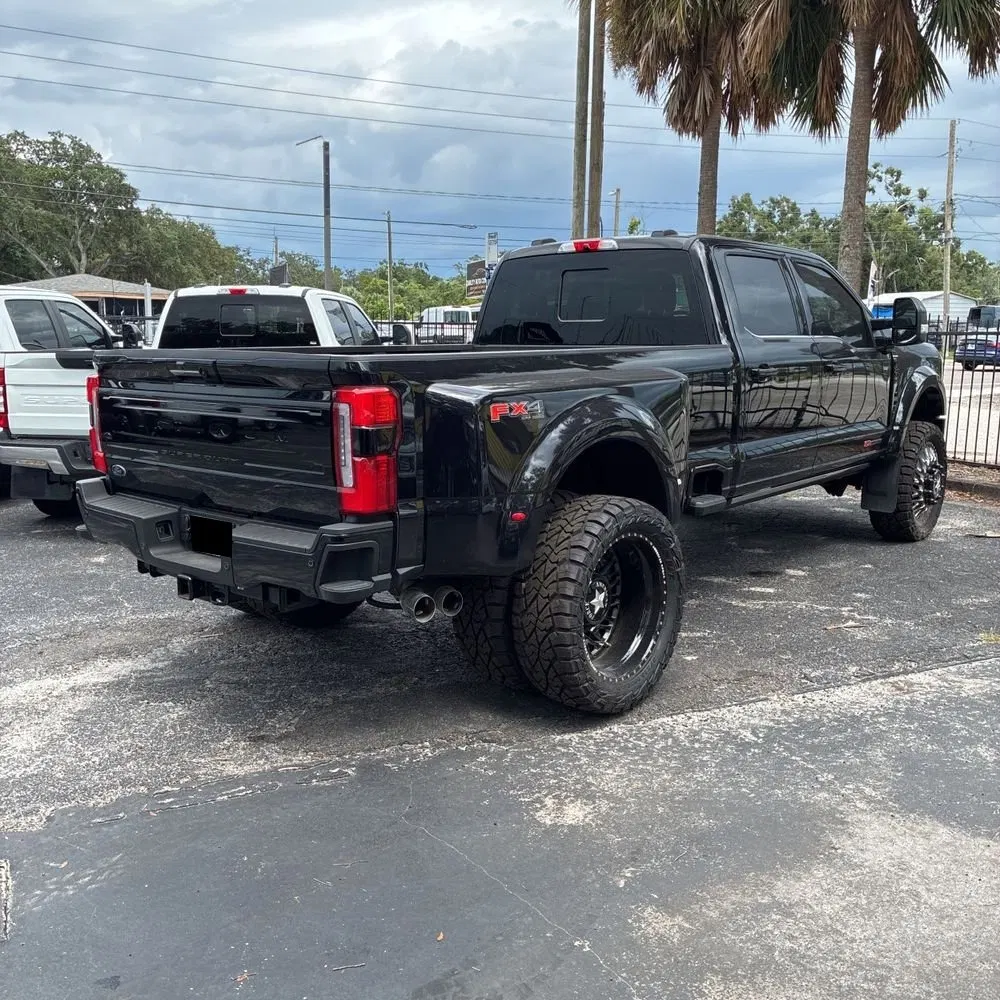 2023 Ford F450SD Platinum