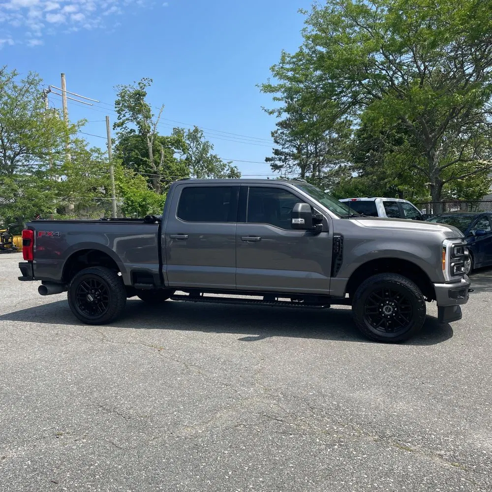 2023 Ford F-350 Super Duty Lariat