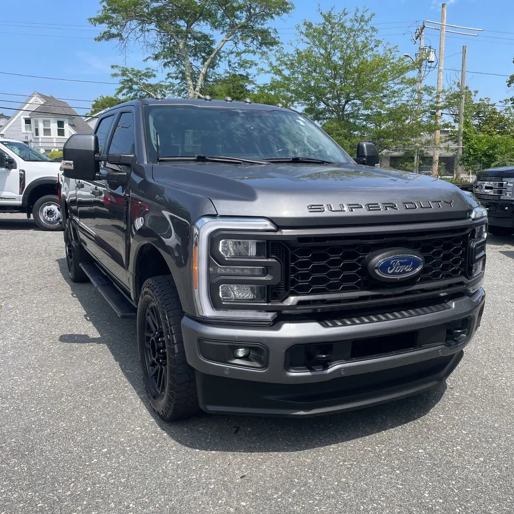 2023 Ford F-350 Super Duty Lariat