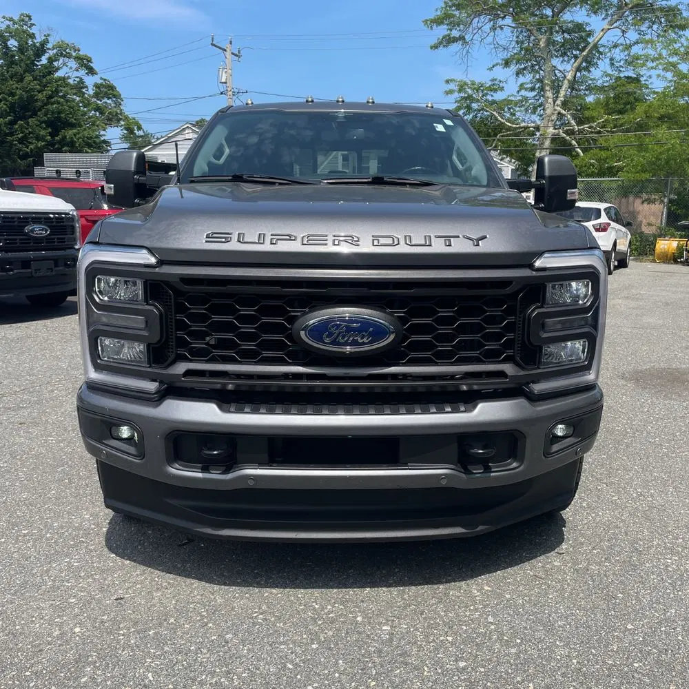 2023 Ford F-350 Super Duty Lariat